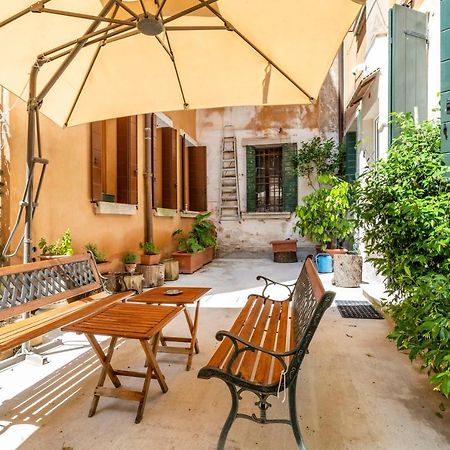 Queen House Venezia Εξωτερικό φωτογραφία