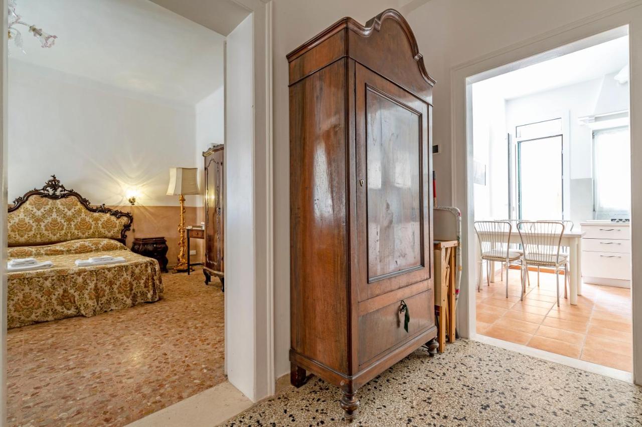 Queen House Venezia Εξωτερικό φωτογραφία