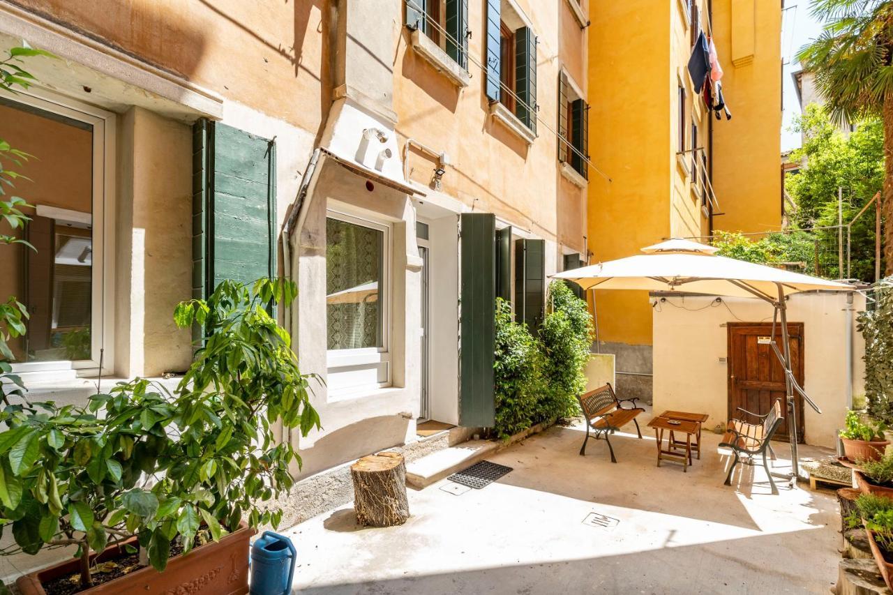 Queen House Venezia Εξωτερικό φωτογραφία