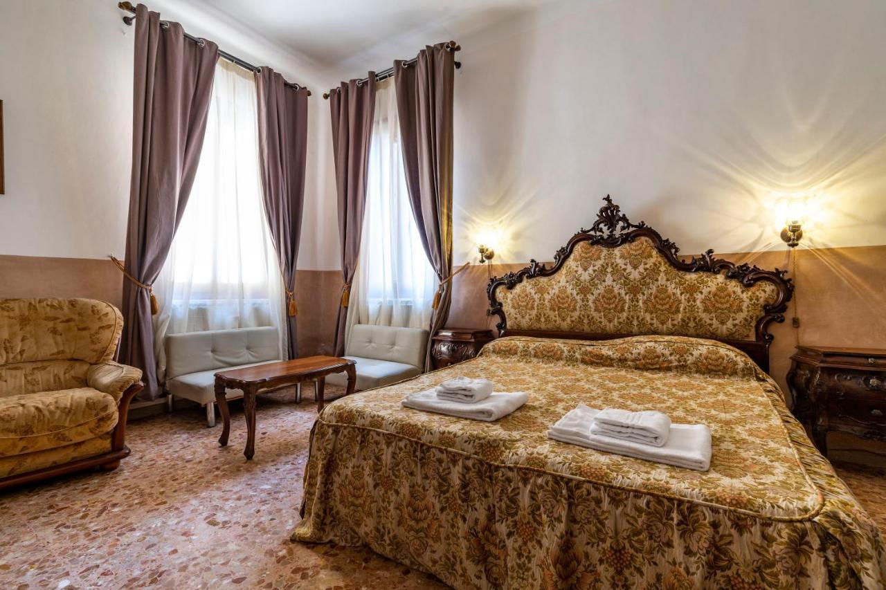 Queen House Venezia Εξωτερικό φωτογραφία
