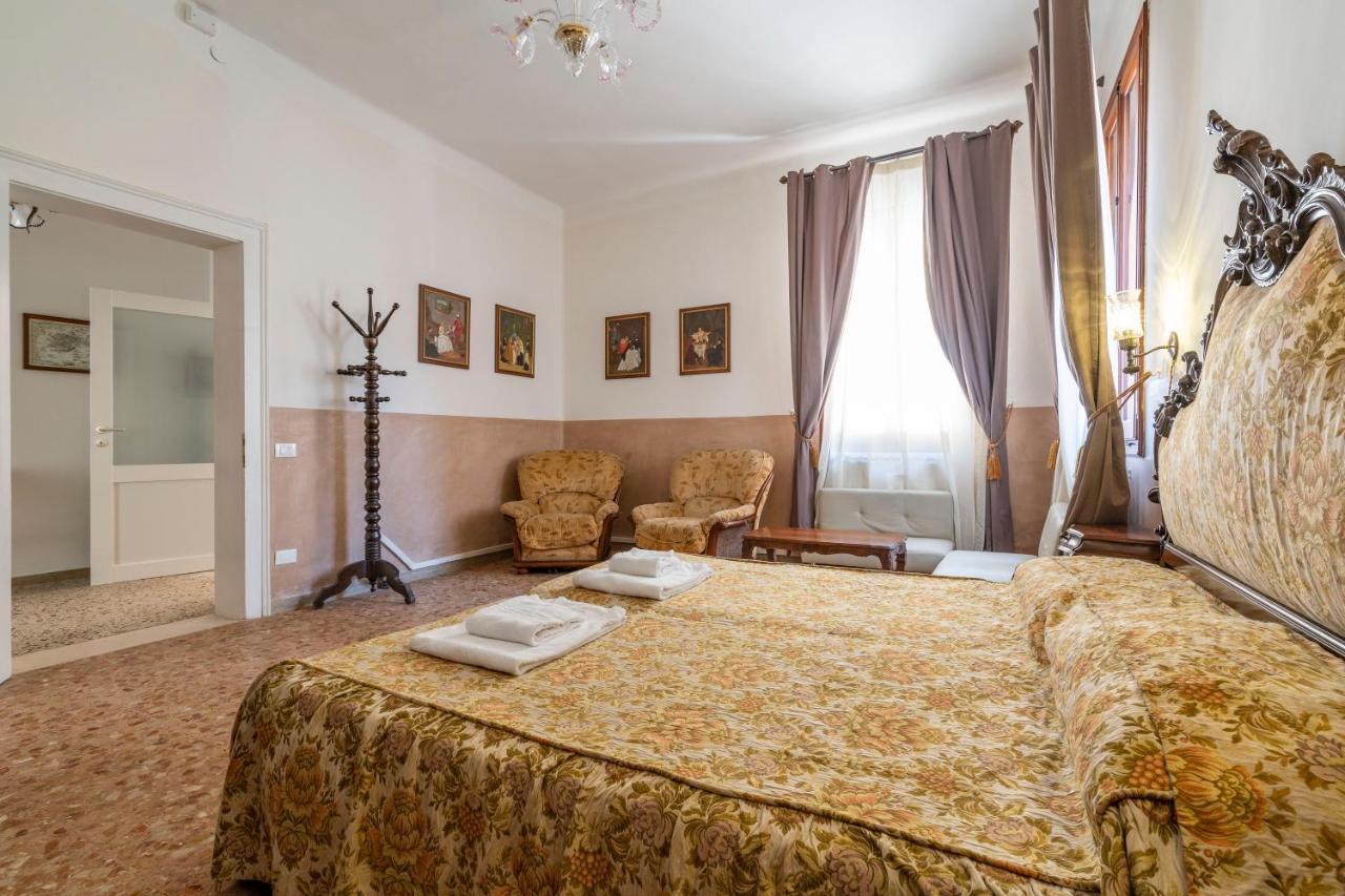 Queen House Venezia Εξωτερικό φωτογραφία