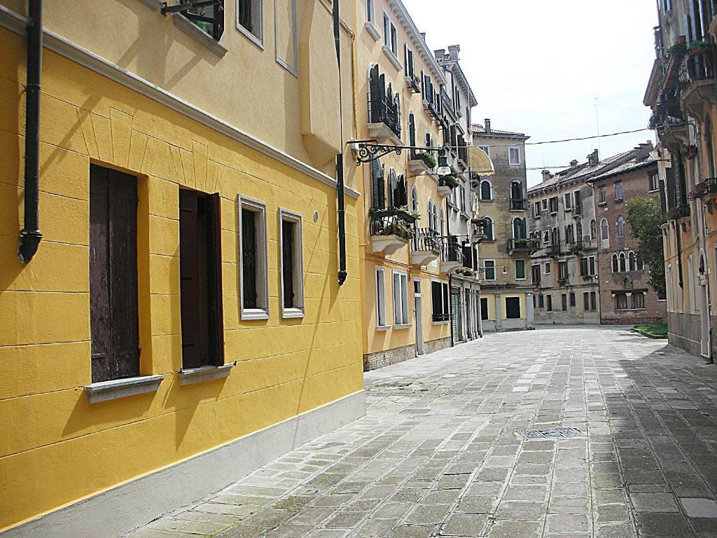 Queen House Venezia Δωμάτιο φωτογραφία